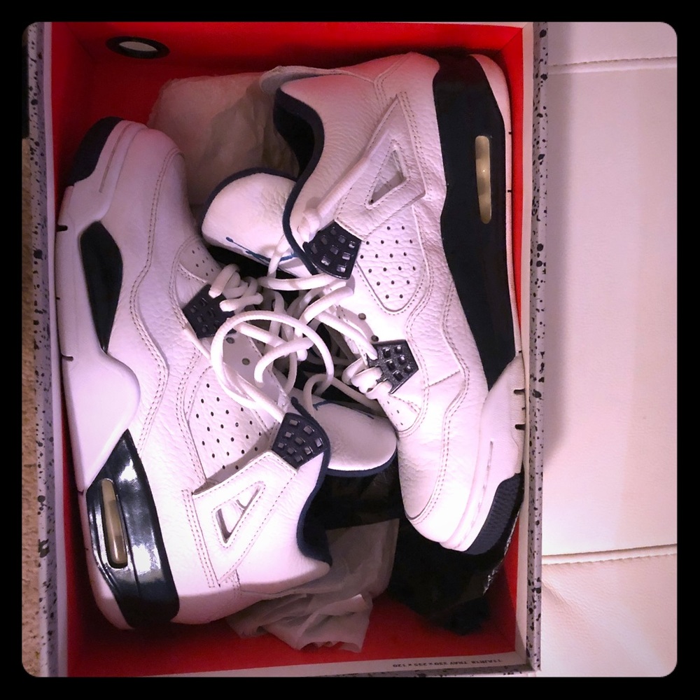 Used Nike Jordan 4 retro